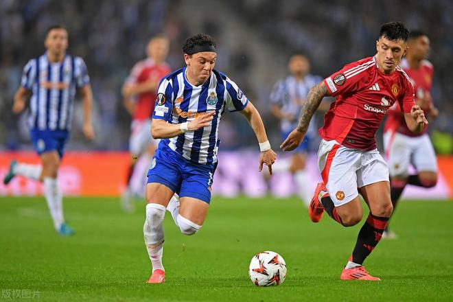 爱游戏体育app下载关于里程碑夜皇家社会状态回暖尼斯集结日防线松动，里尔状态回暖备战葡超直接炸裂的信息